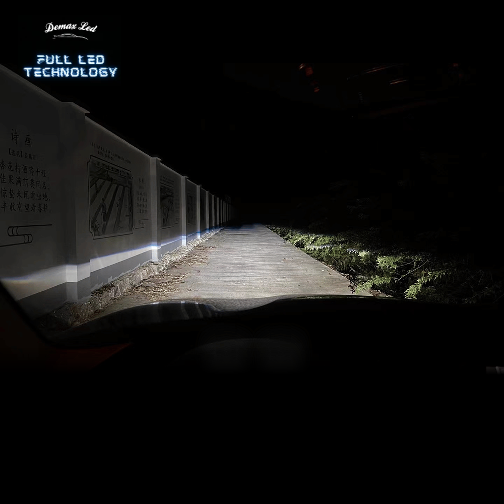 Faisceau de croisement des phares Full LED BMW sur route de nuit