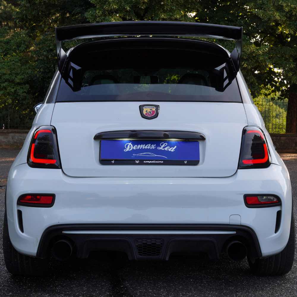 DEMAX Series 2 Full LED tail lights fitted to a Fiat 500 Abarth, rear view | Feux arrière Full LED DEMAX Série 2 montés sur une Fiat 500 Abarth, vue arrière